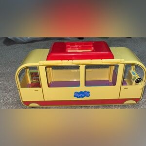 Peppa Pig RV with accessories plus figures sounds